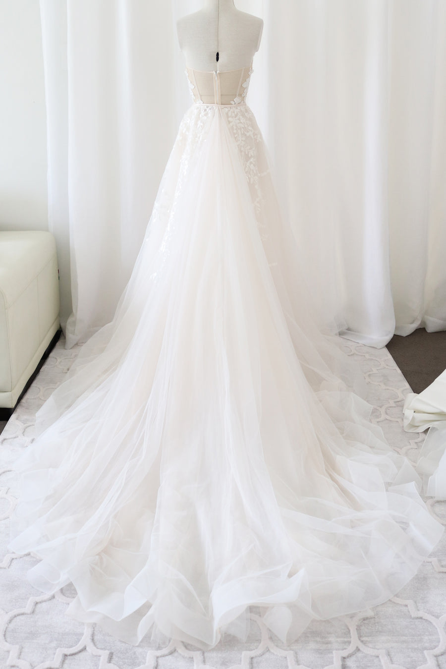 Sydney Gown With Detachable Skirt